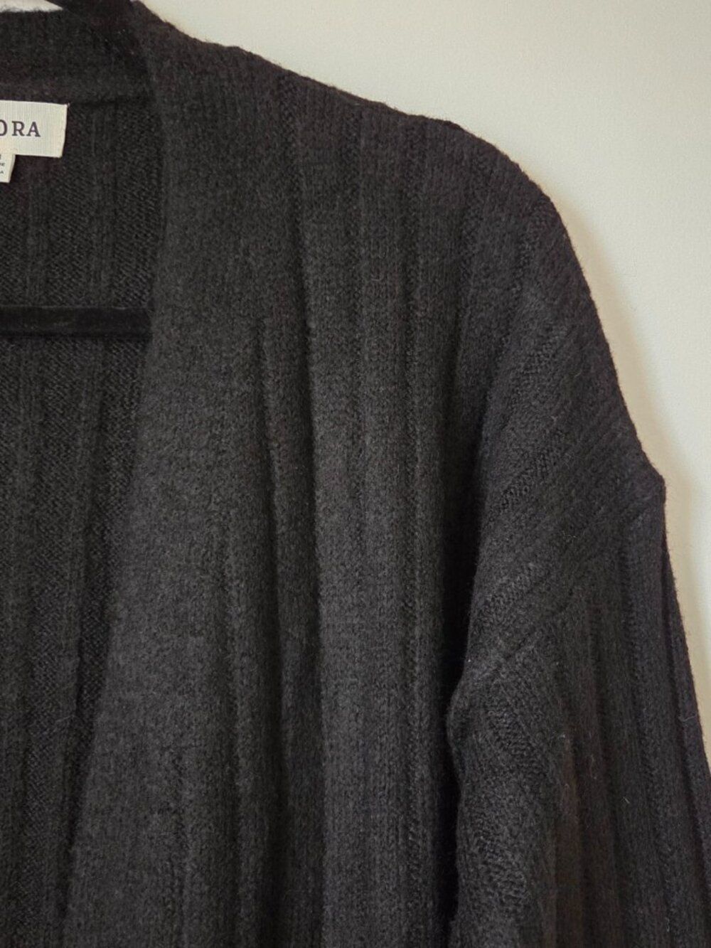 EUC LIKE NEW ADORA BLACK RIBBED SOFT OPEN LONG CARDIGAN SIZE M - Picture 10 of 16